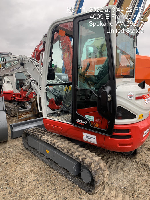 2022 TAKEUCHI TB235-2CR