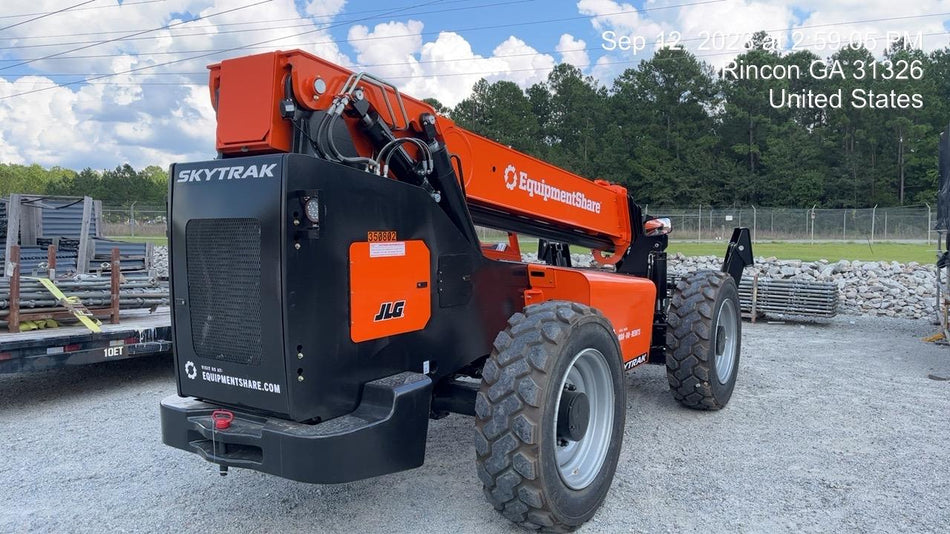 2023 SKYTRAK 12054