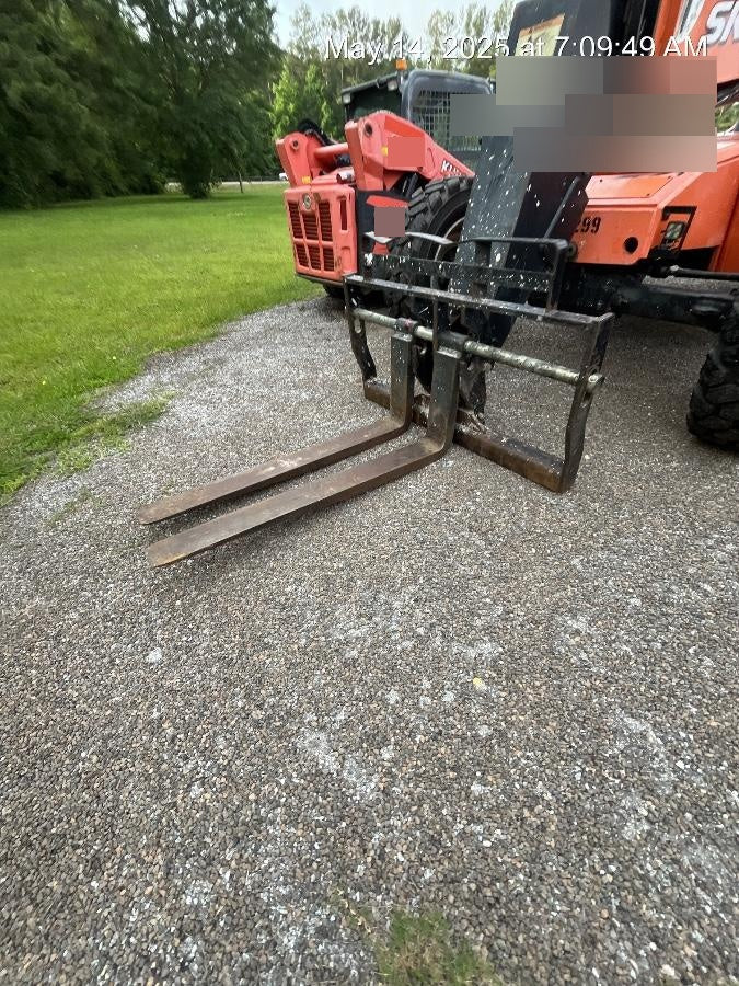 2019 SKYTRAK 8042