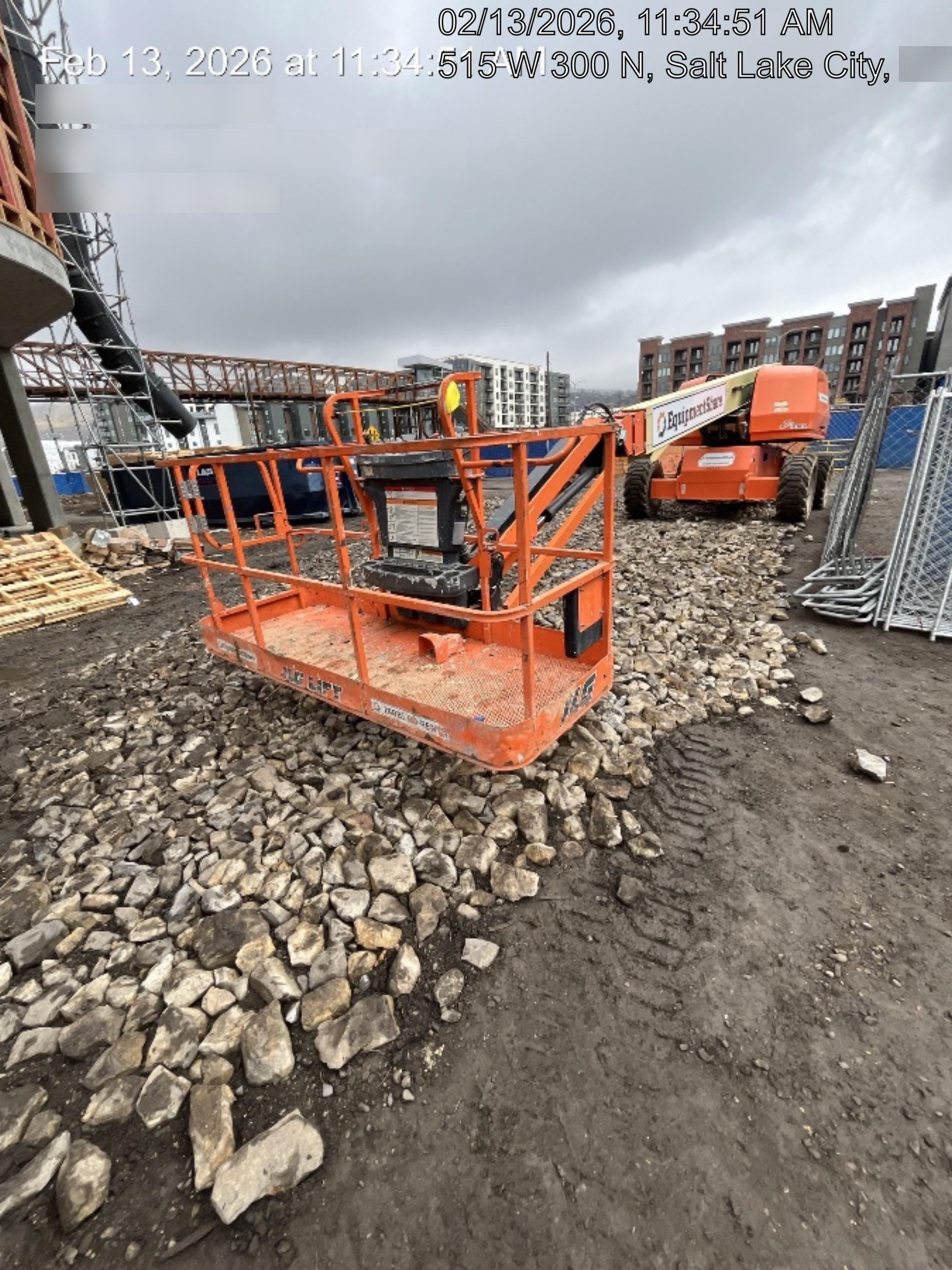 2020 JLG 660SJ