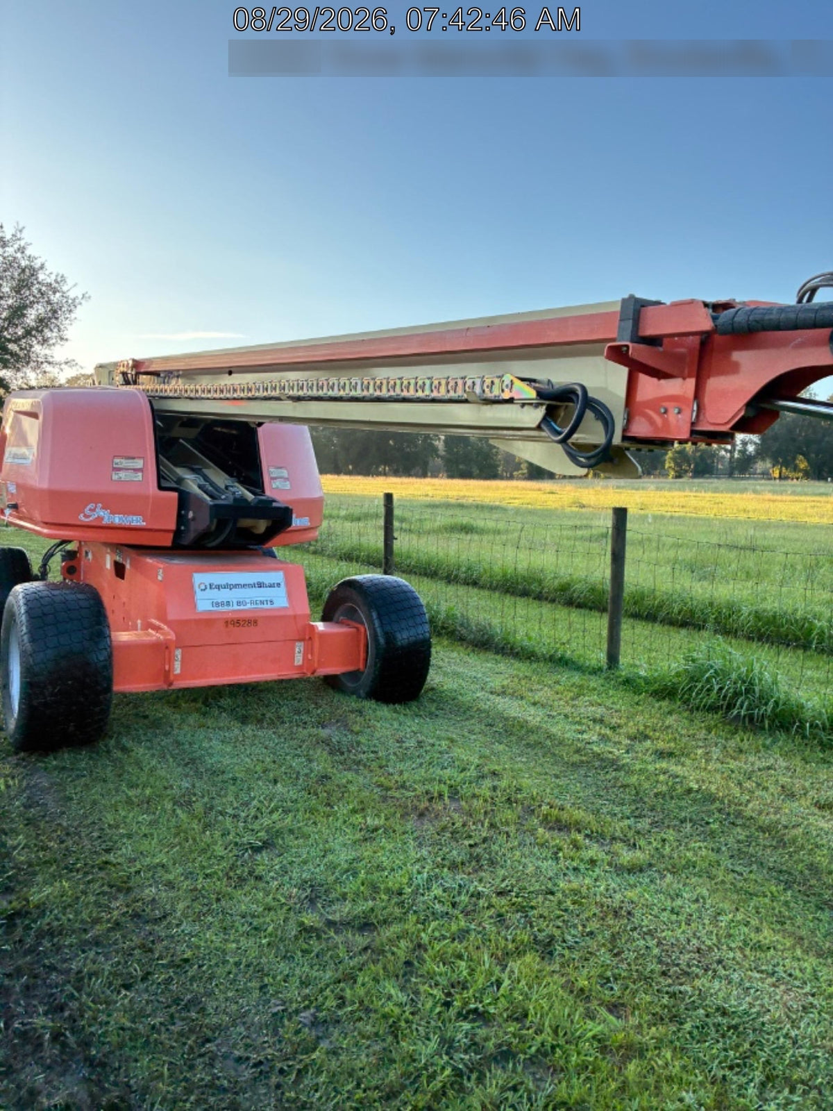 2021 JLG 660SJ