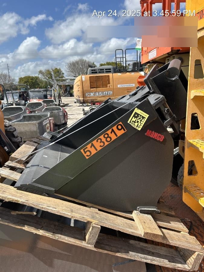 2025 MONGO MTGB900D8