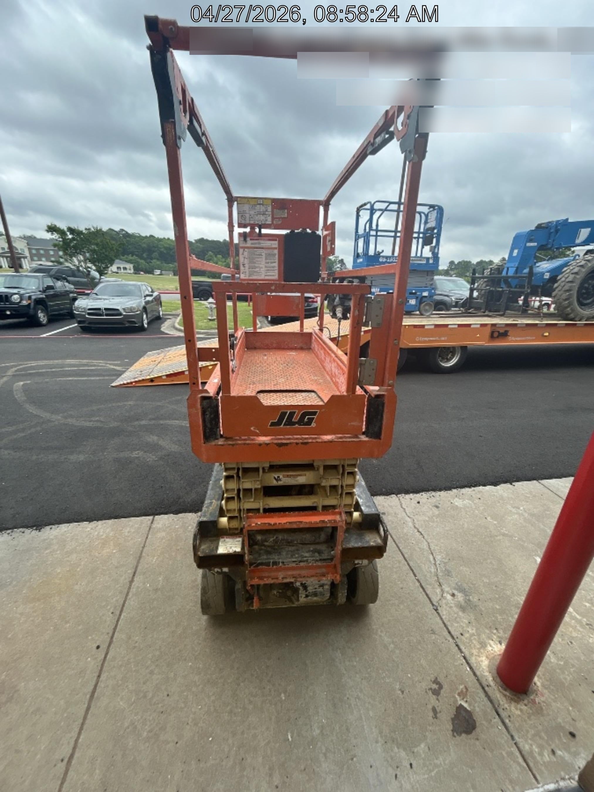 2021 JLG ES1932