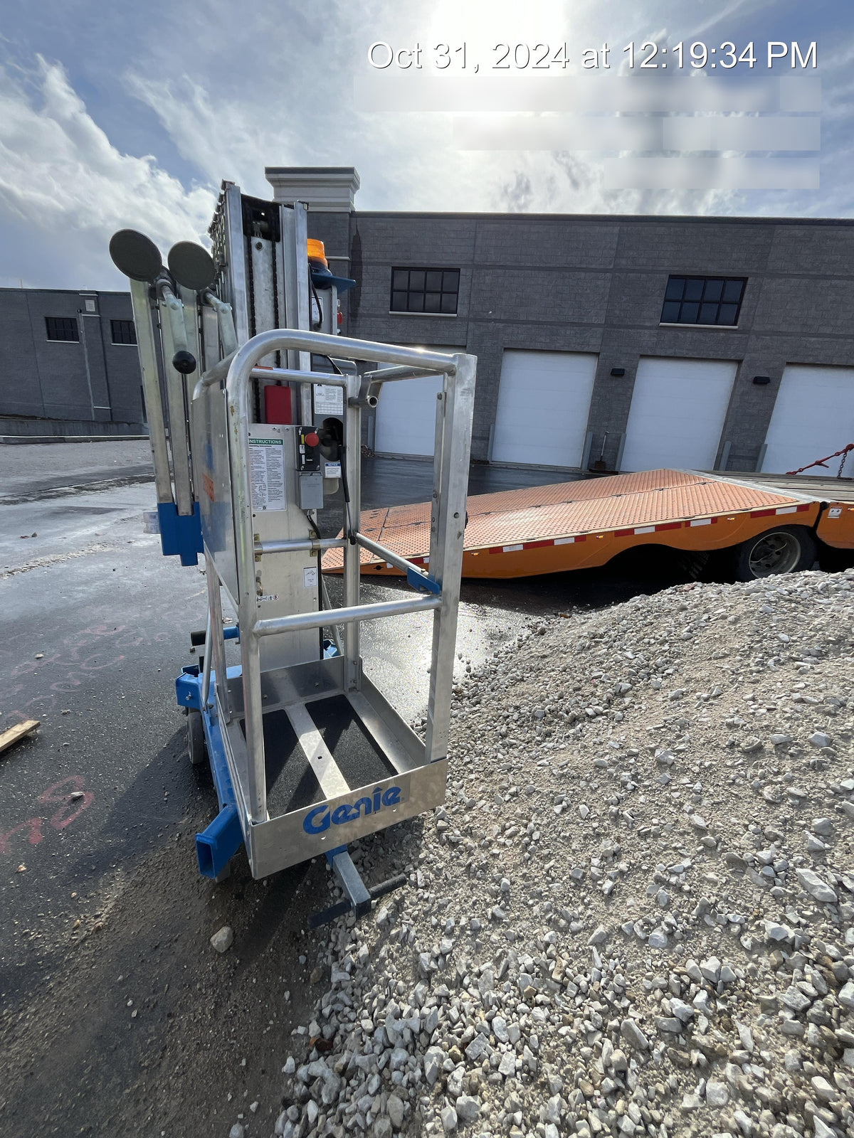 2022 GENIE AWP-30S DC