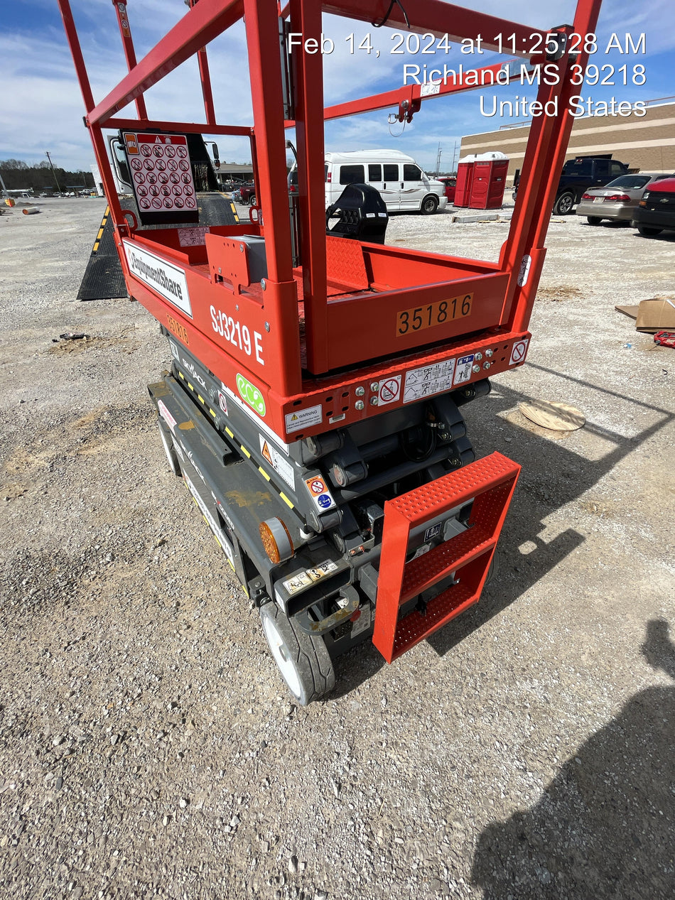 2023 SKYJACK SJ3219