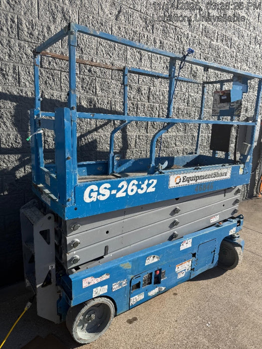 2019 Genie GS-2632 Folding rails with half height swing gate
