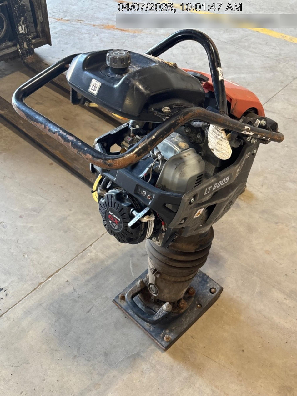 2025 HUSQVARNA LT6005