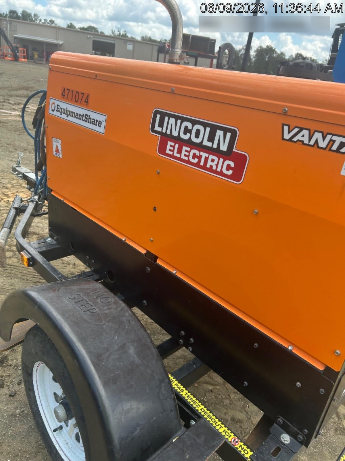 2024 Lincoln Electric Vantage 322 Welder Ready-Pak 3, Two wheel trailer, Fender and Light kit, Cable Rack, Orange