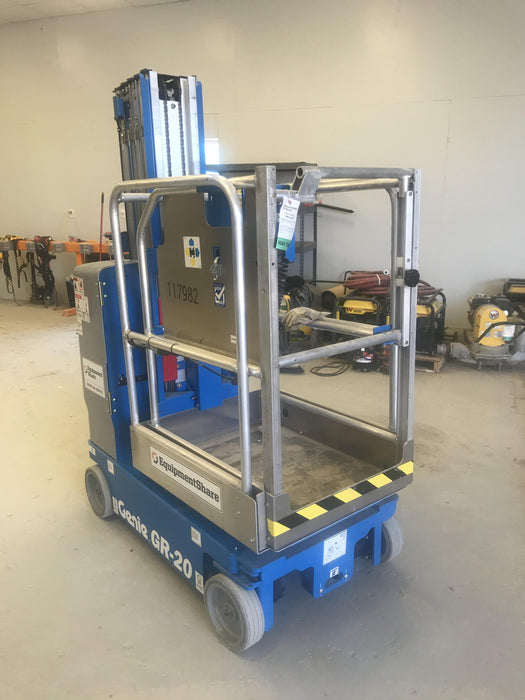 2020 GENIE GR-20