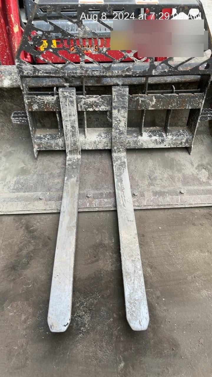 2020 PALADIN 48" Pallet Forks - Paladin