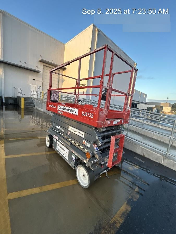 2022 SKYJACK SJ4732