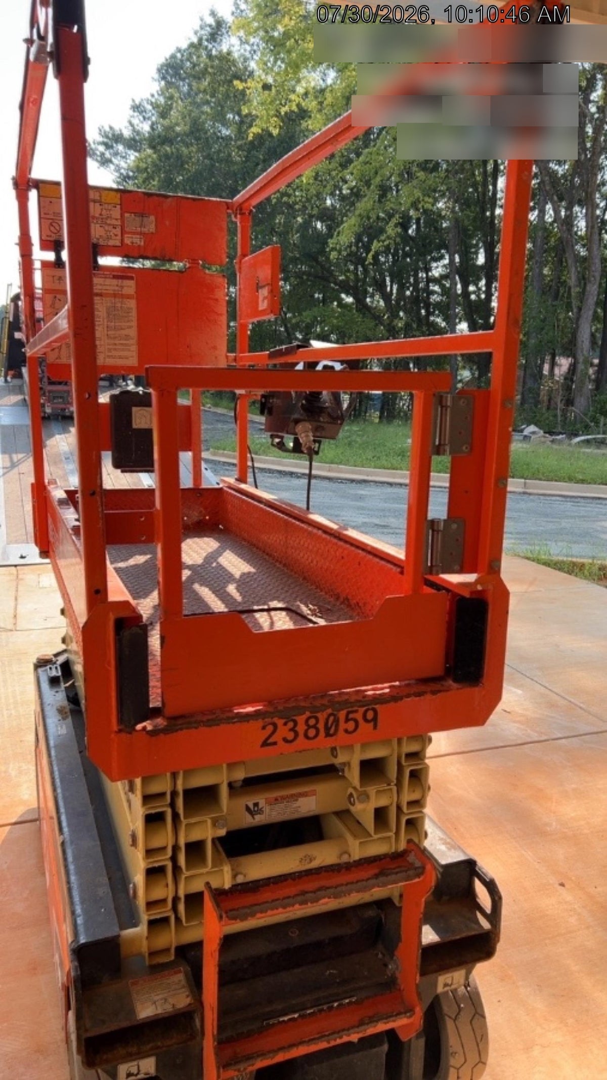 2022 JLG ES1932