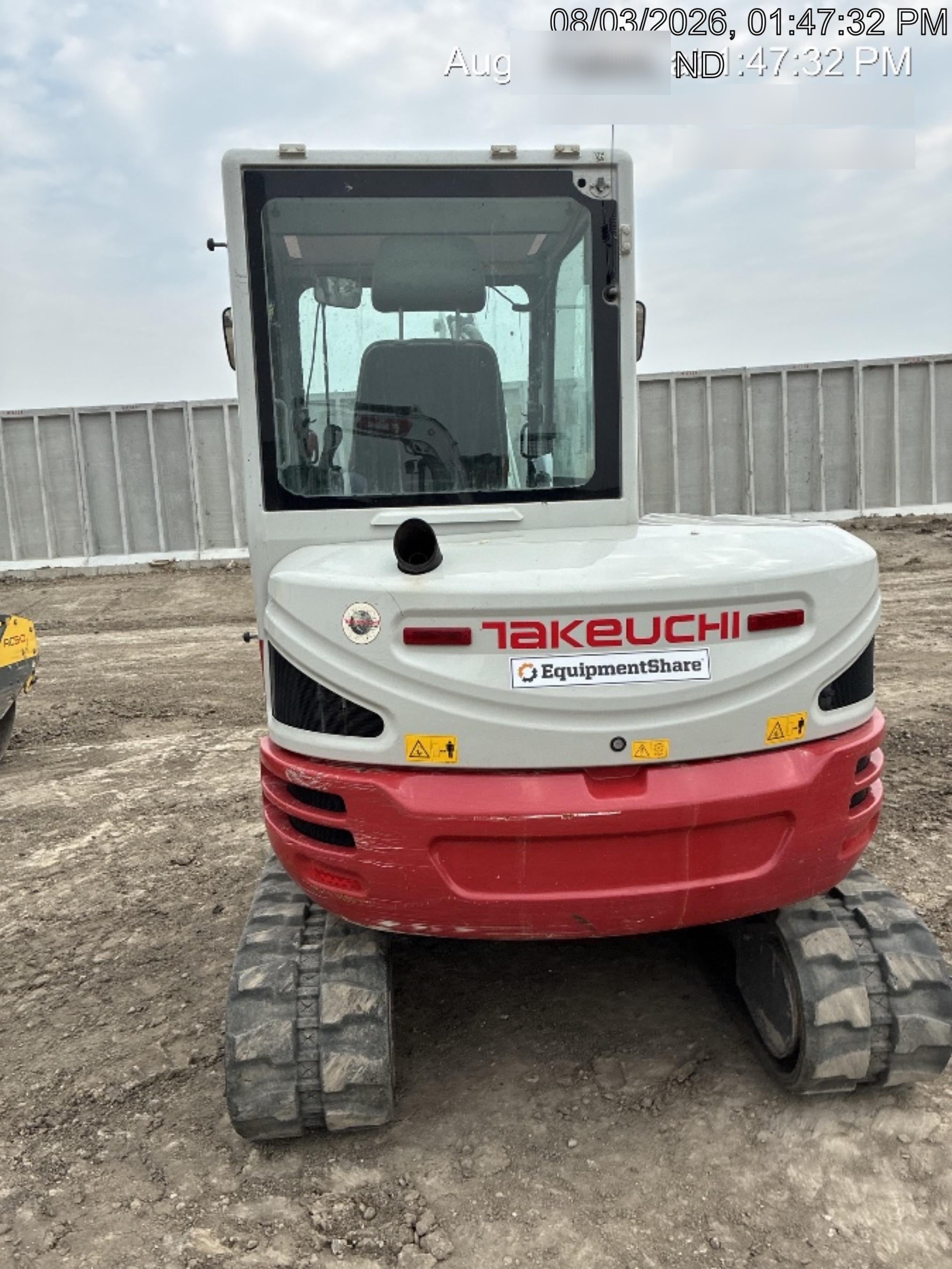 2022 TAKEUCHI TB250-2CR