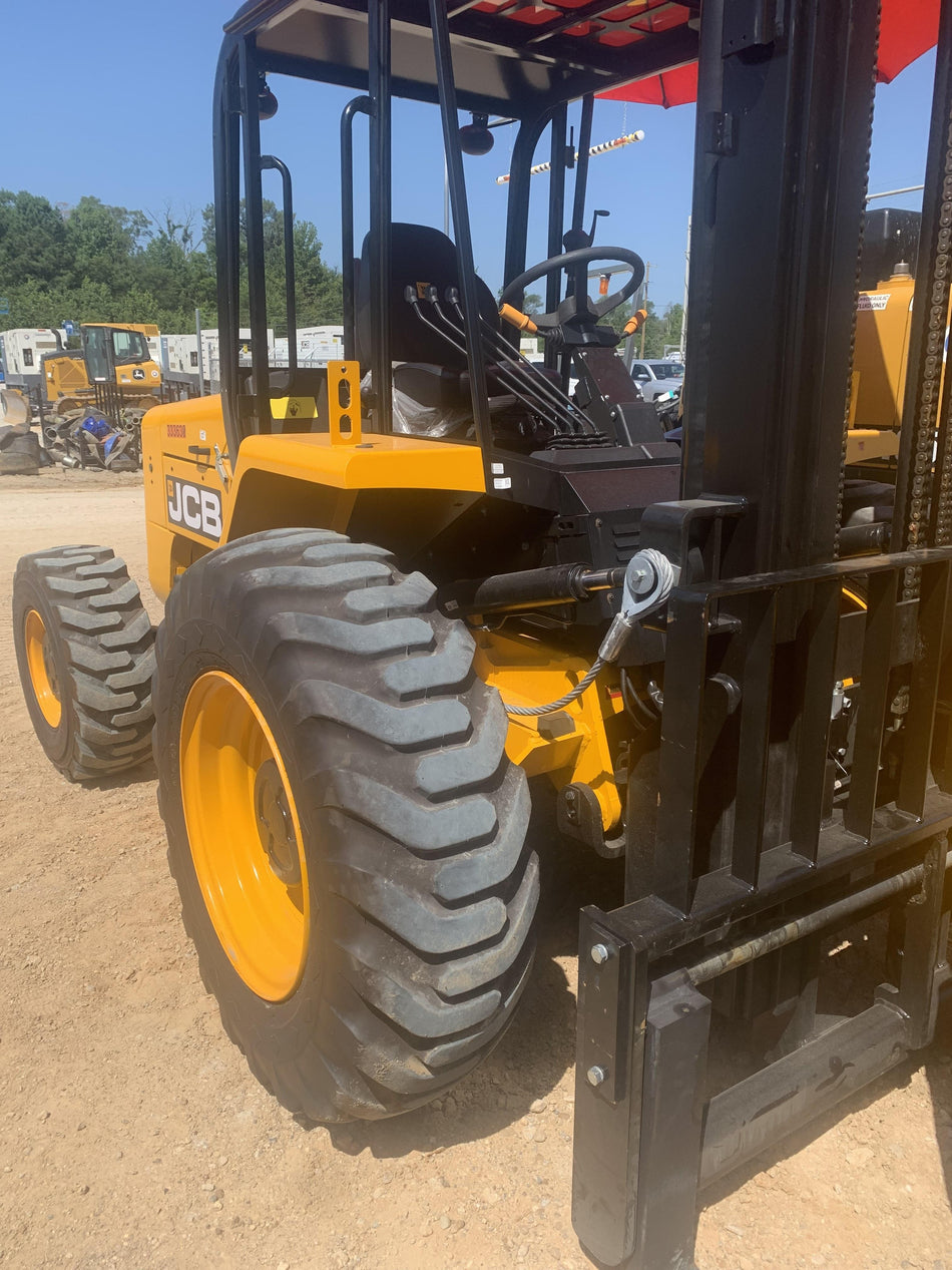 2023 JCB 930-4
