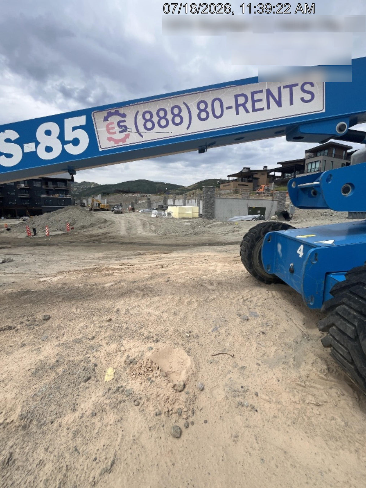2016 GENIE S-85