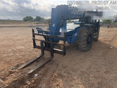 2019 Genie GTH-1056 Canopy, Solid RT Tires, LED Work Lights, Beacon 60" QA Carriage, 60" Forks