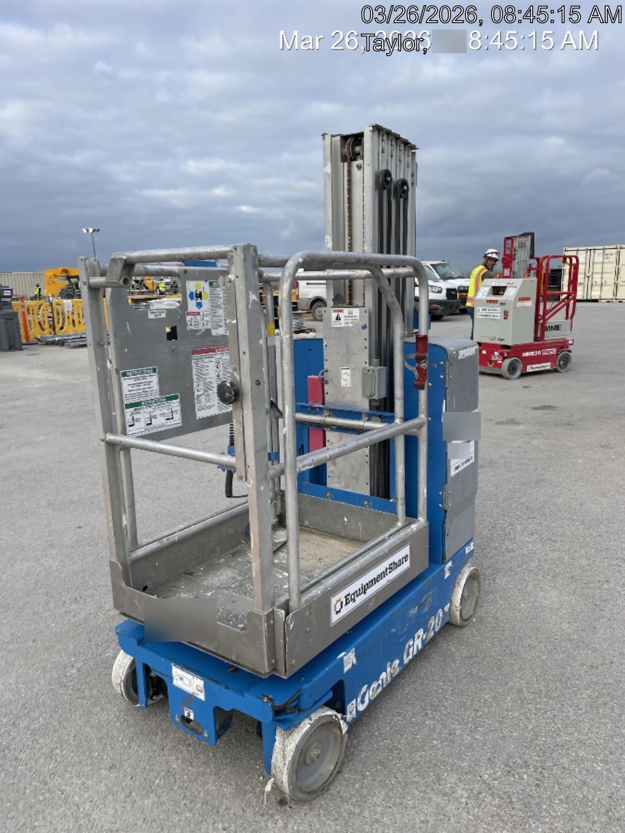 2020 GENIE GR-20