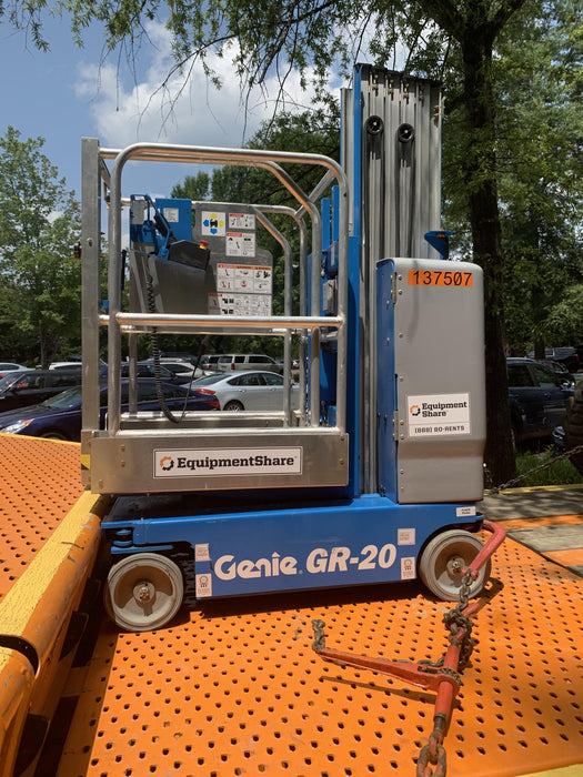 2021 GENIE GR-20