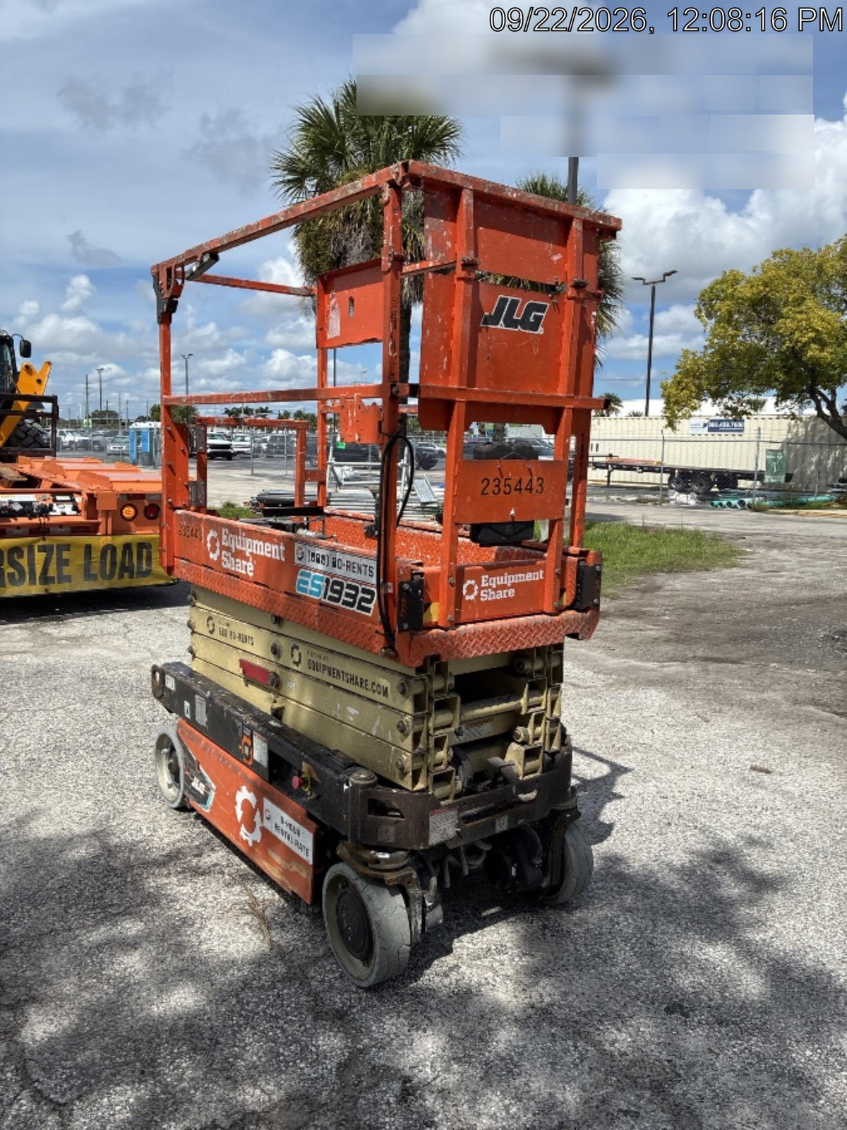2022 JLG ES1932