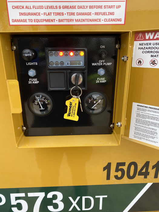 2021 Vac-Tron LP573XDT T4 Koehler Diesel Engine, 500 Gallon Debris Tank, x2 100 Gallon Water Tanks