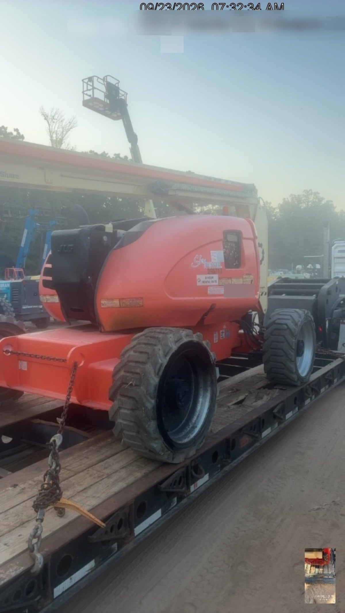 2023 JLG 600AJ
