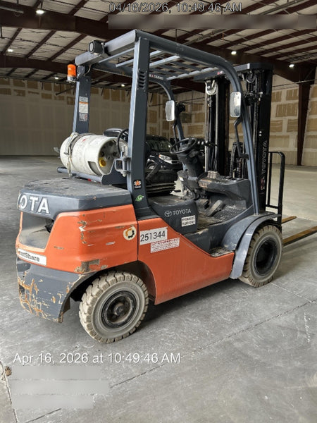 2022 TOYOTA 50-8FGU25