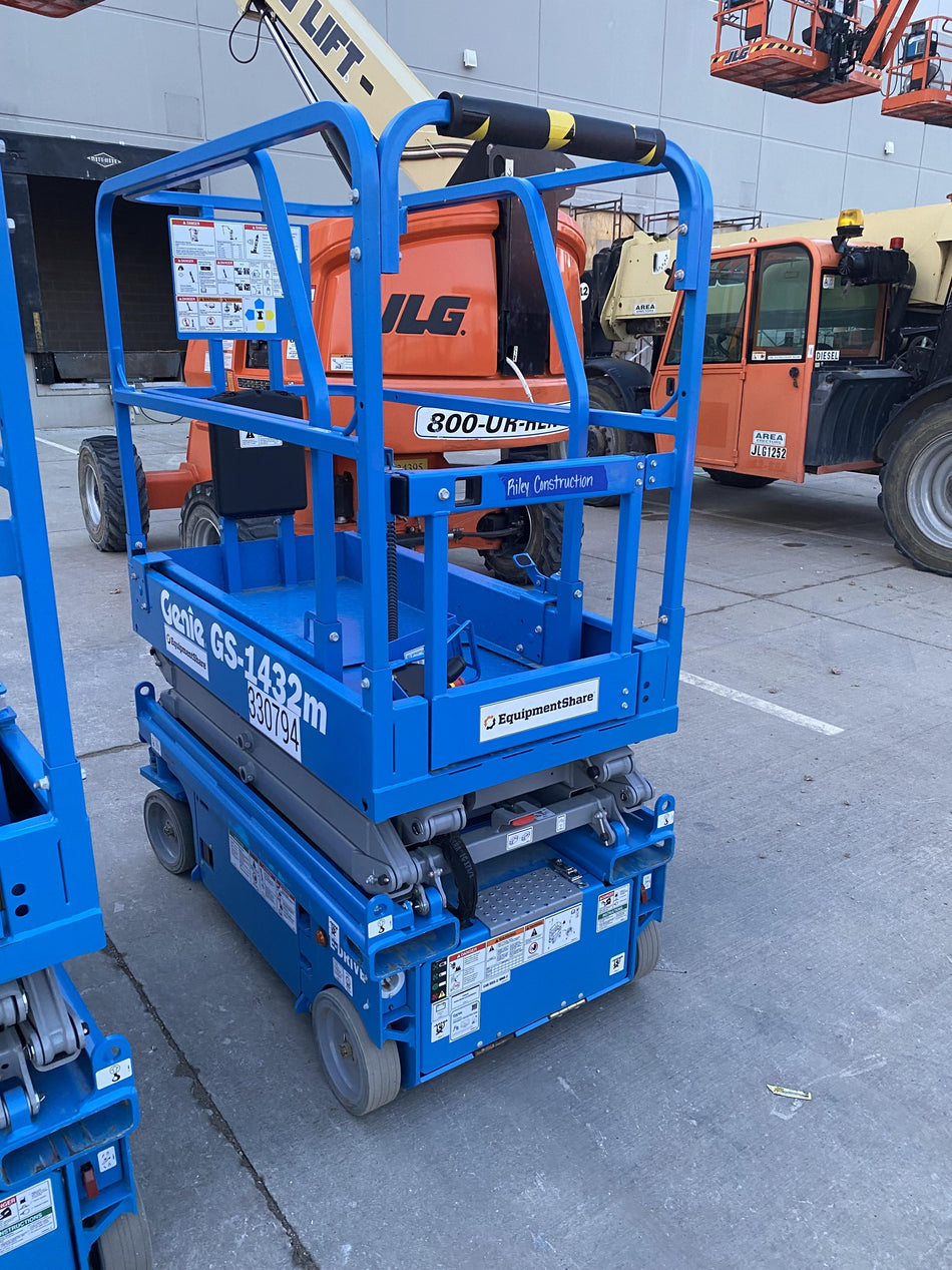 2023 GENIE GS-1432