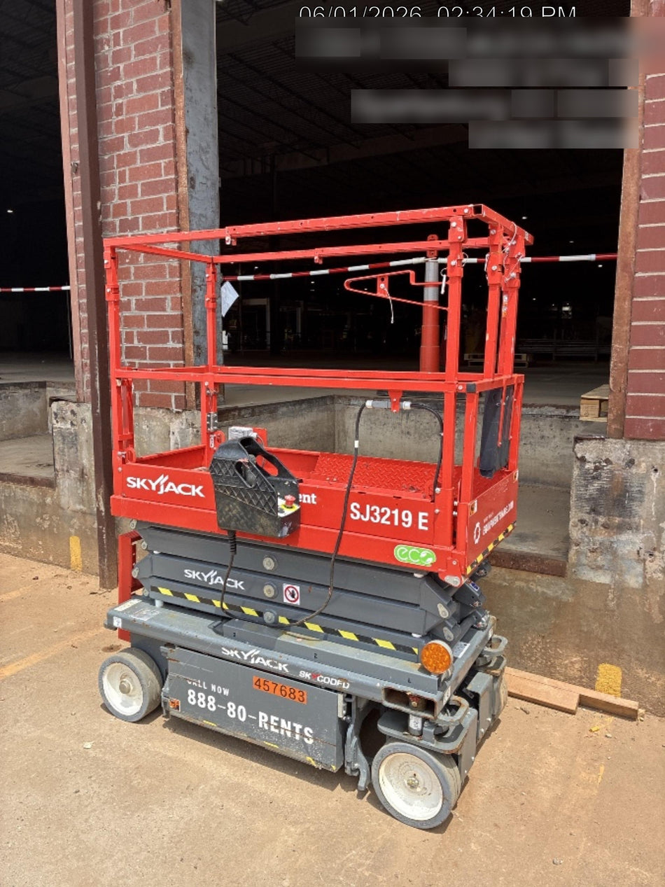 2024 Skyjack SJ3219 Electric Drive, Sld NM Tires, DBcns, RFRails, Power to Platform, T3 + Access Control