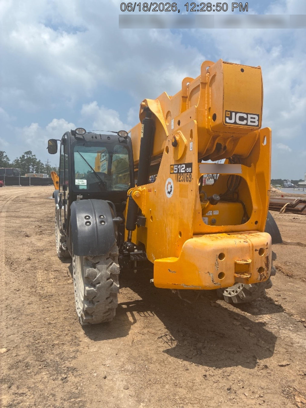 2021 JCB 512-56
