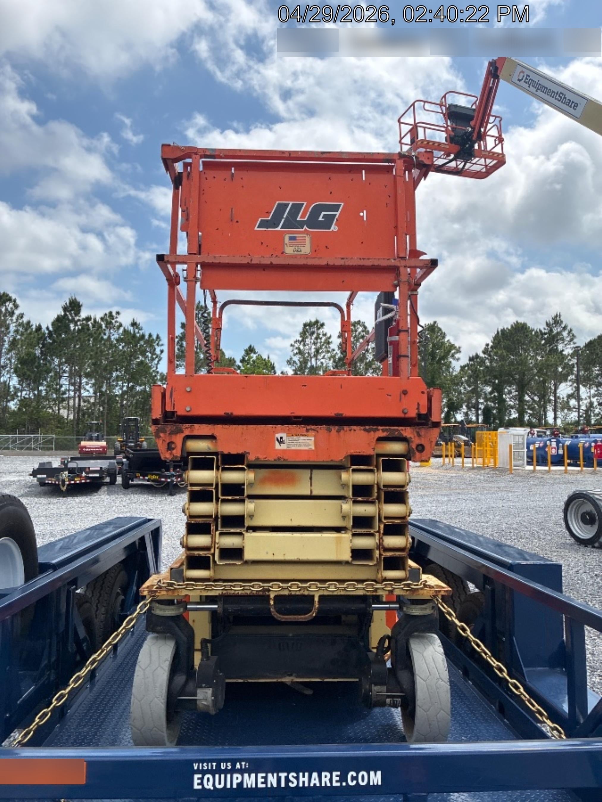 2016 JLG 3246ES