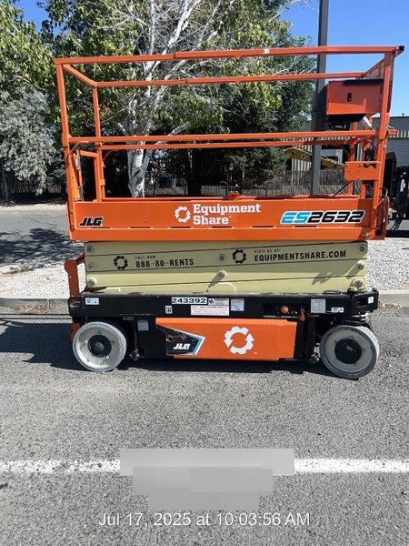 2022 JLG ES2632