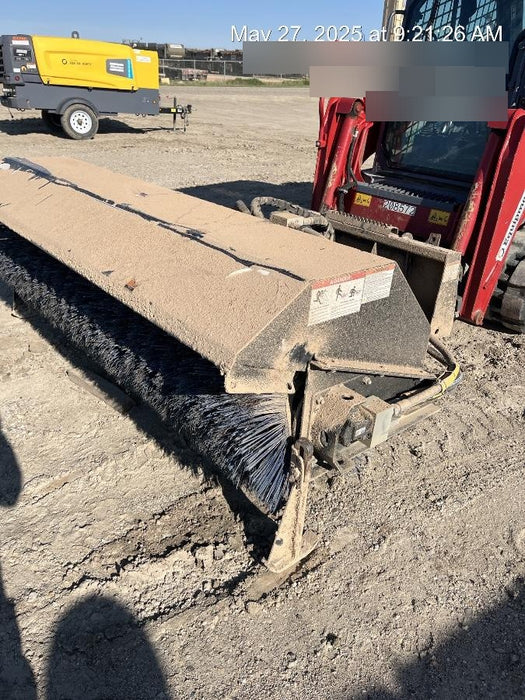 2022 TAKEUCHI 84" Broom - Takeuchi