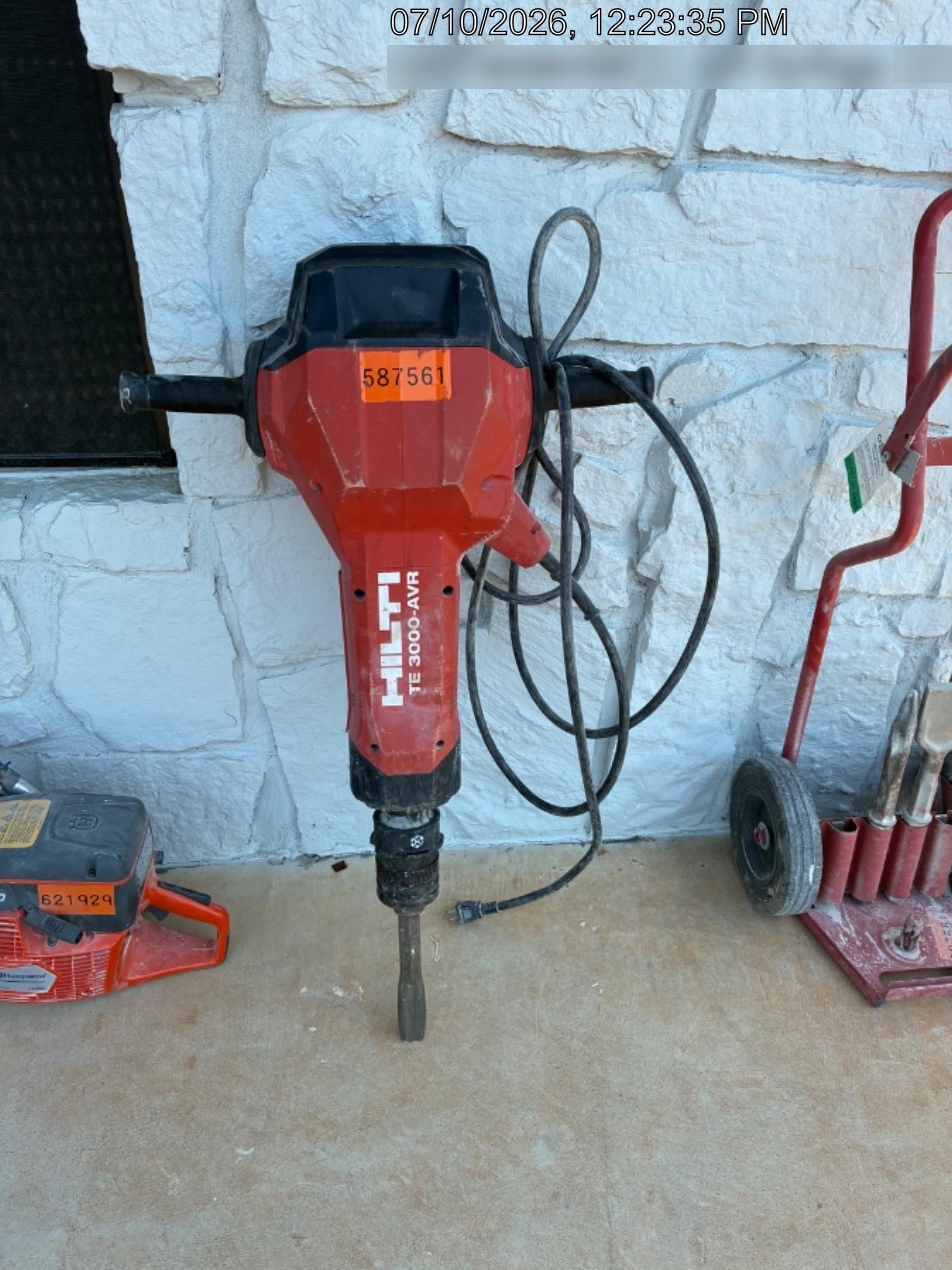 2025 HILTI TE 3000-AVR