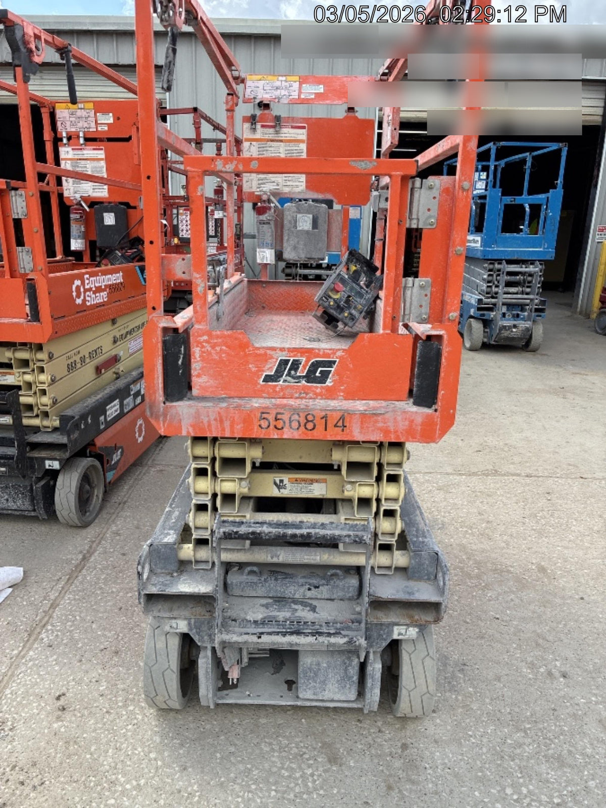 2025 JLG ES1932