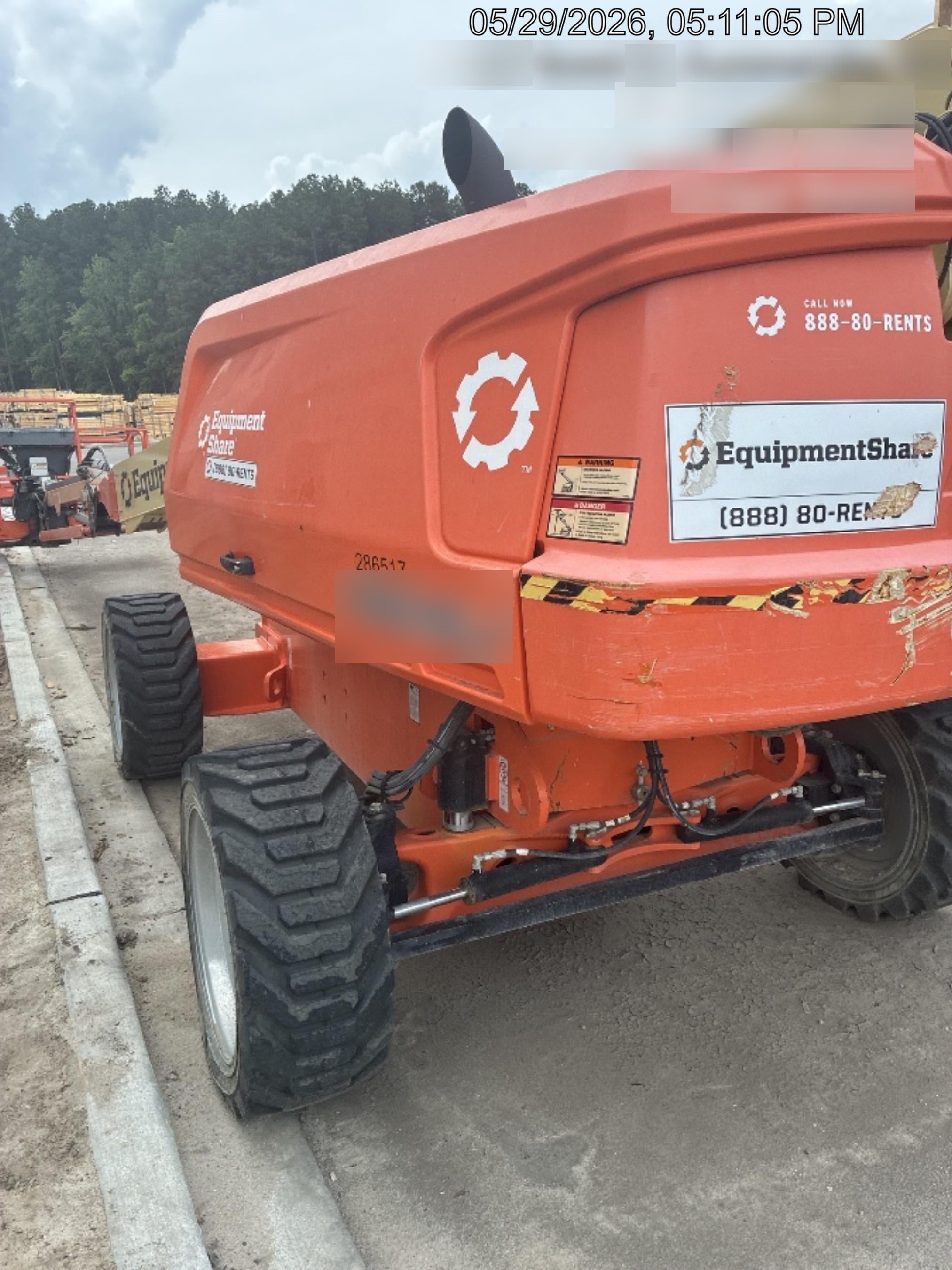 2022 JLG 660SJ