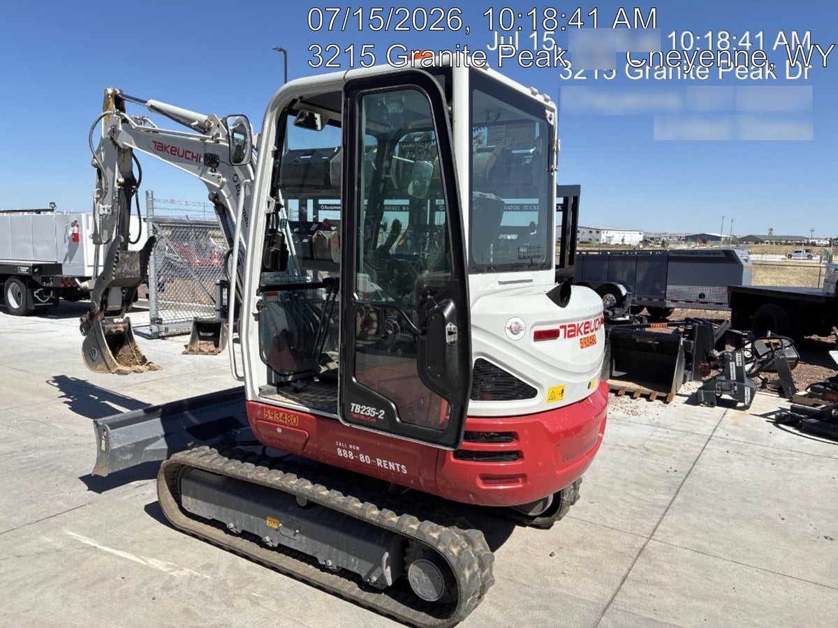 2025 TAKEUCHI TB235-2CR