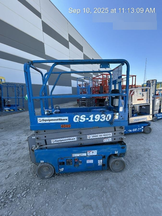 2017 GENIE GS-1930