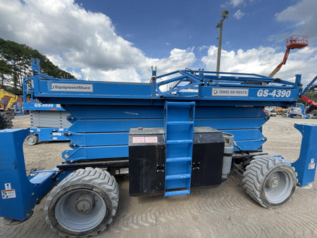 2020 GENIE GS-4390 RT