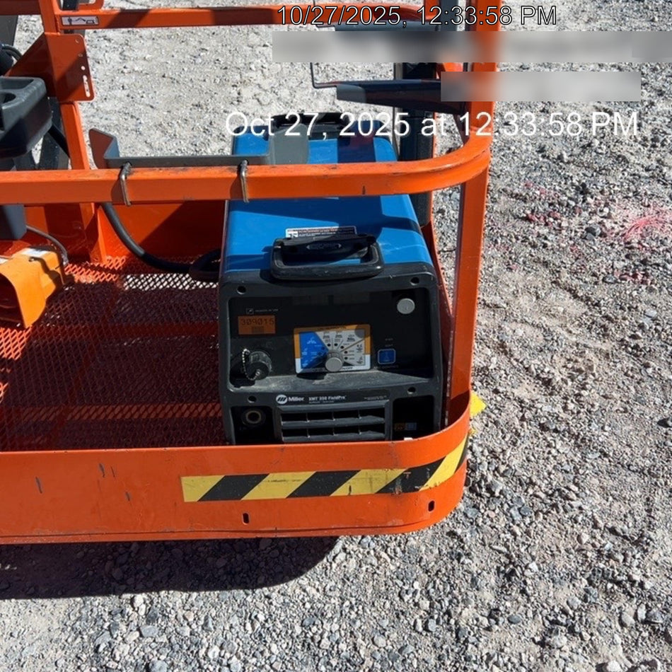 2025 JLG 660SJ