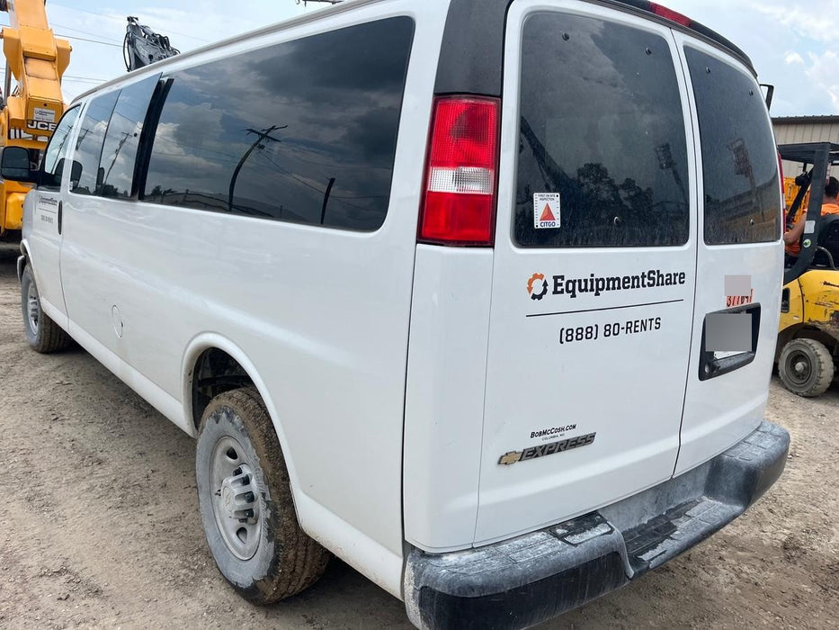 2023 CHEVROLET Express Van - Rental