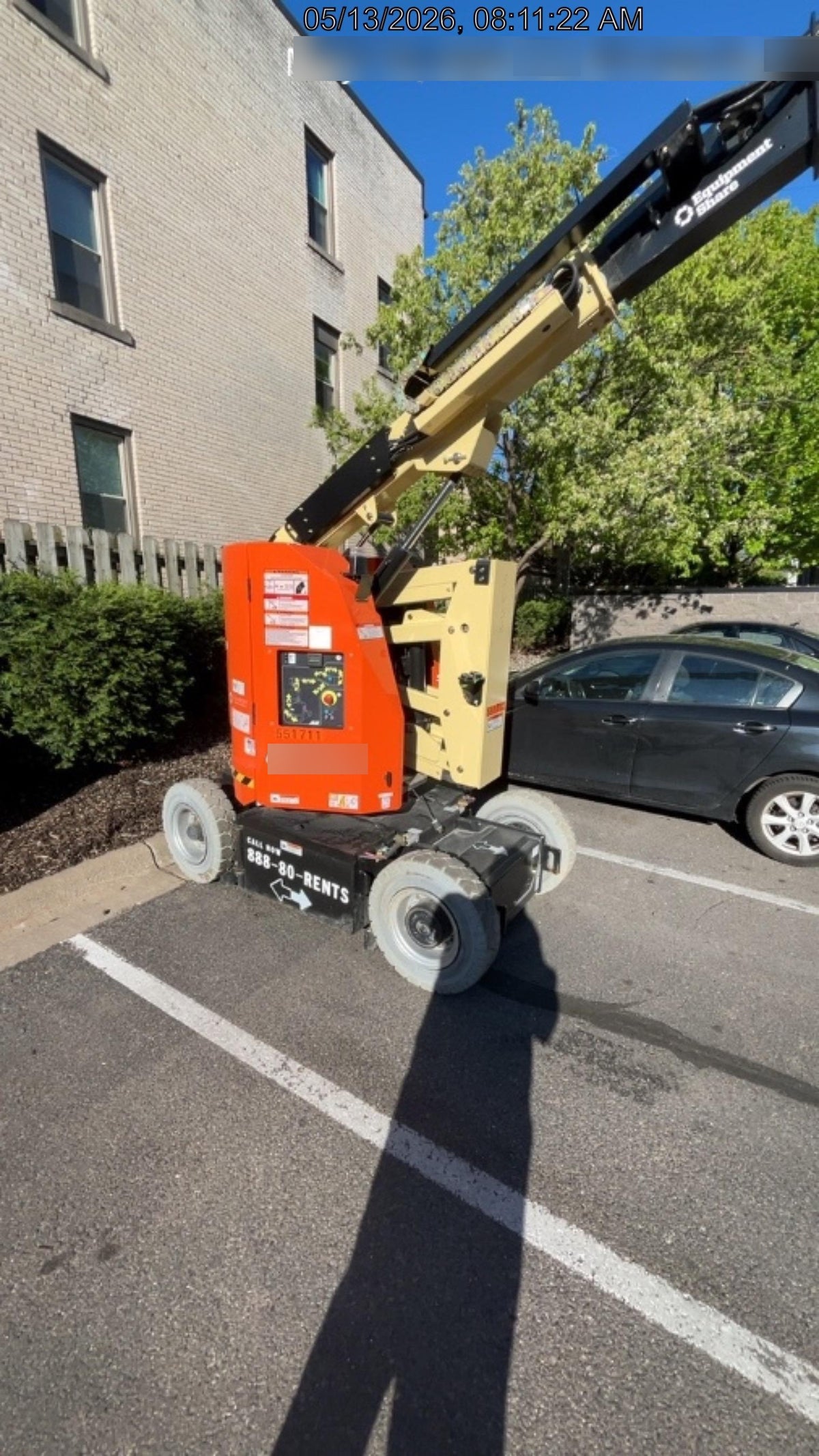 2025 JLG E300AJP
