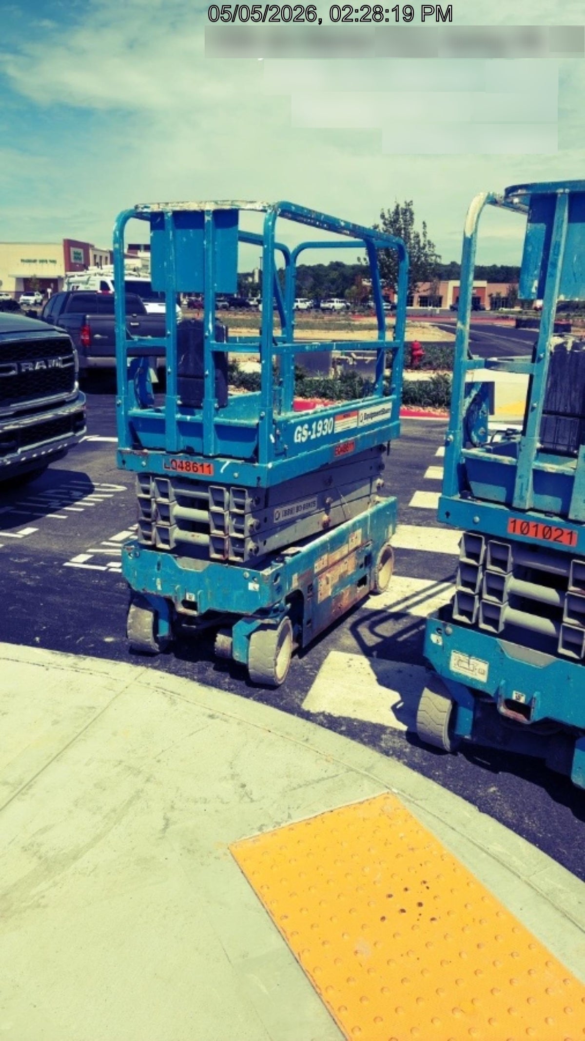 2019 Genie GS-1930 Fixed Rails with Chain Entry