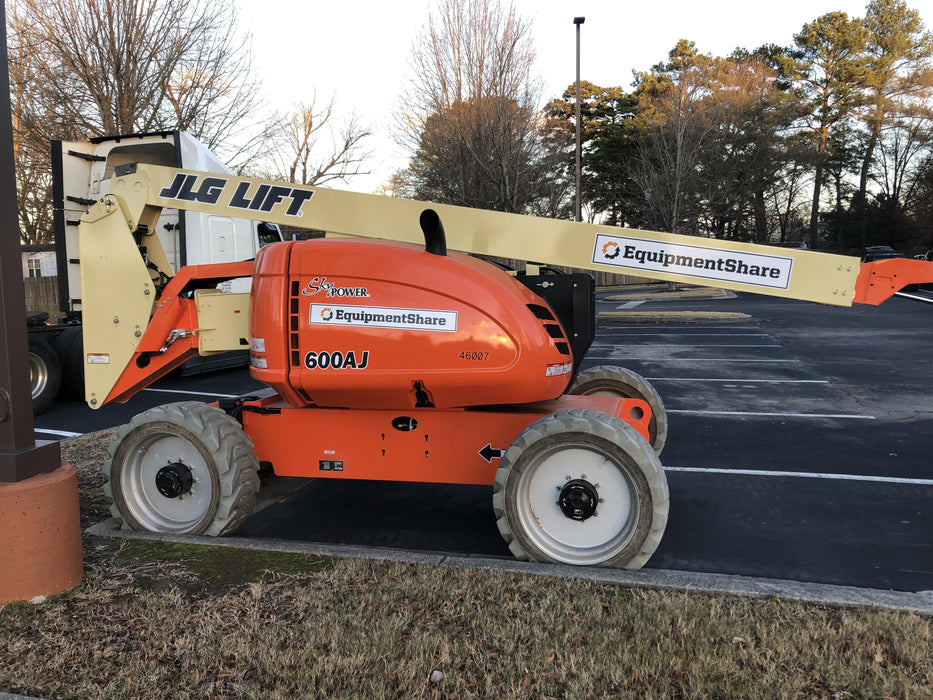 2019 JLG 600AJ