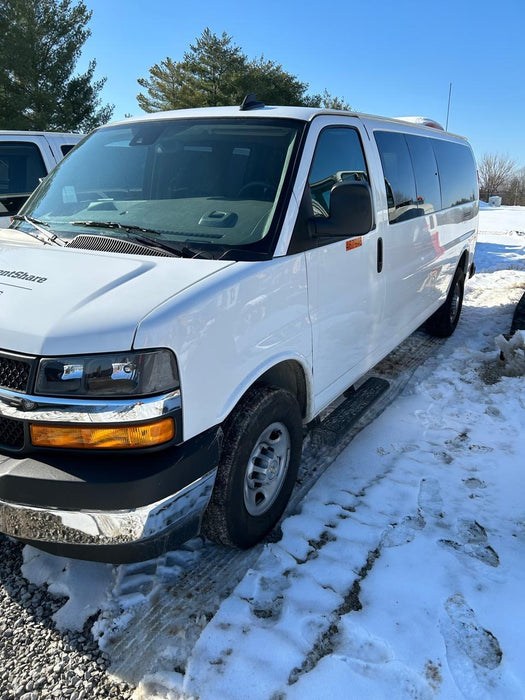 2024 CHEVROLET Express Van - Rental