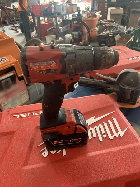 2021 MILWAUKEE 2806-22