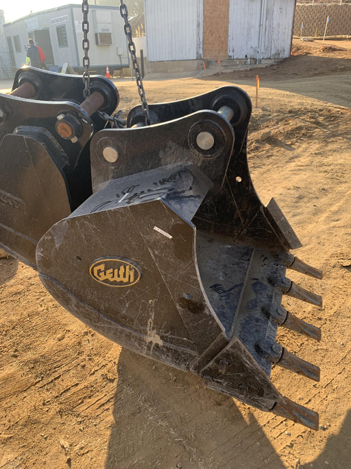 2022 GEITH 42" Bucket - Geith 25k - 35k