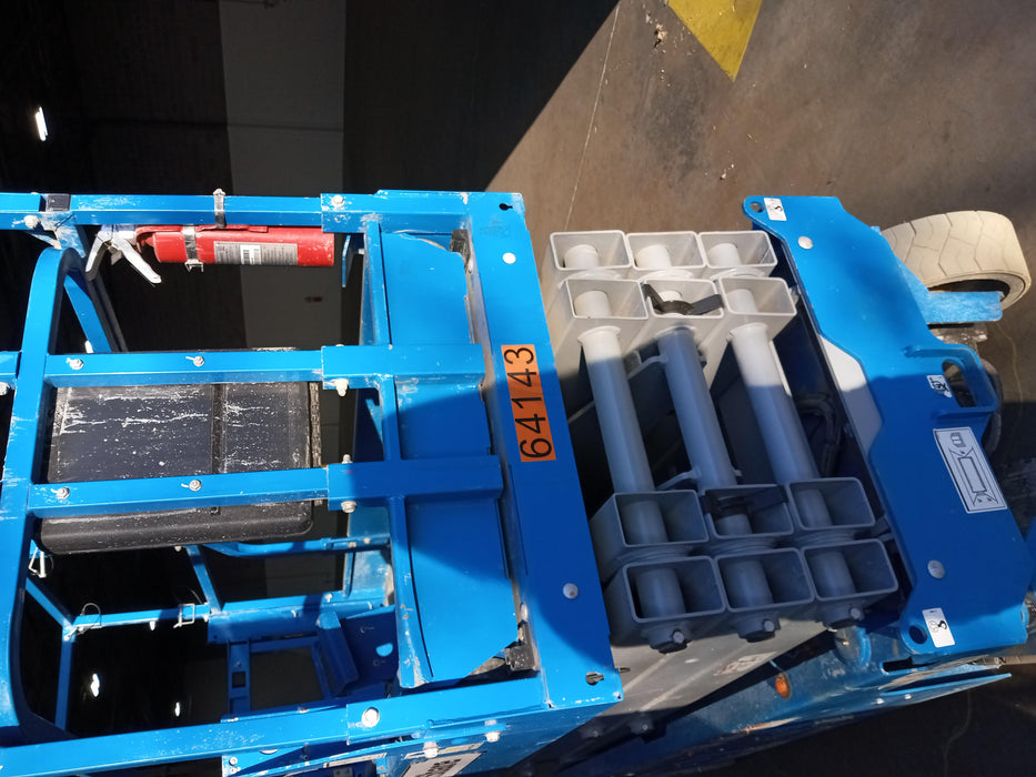 2020 Genie GS-2632 Standard, Folding half height swing gate