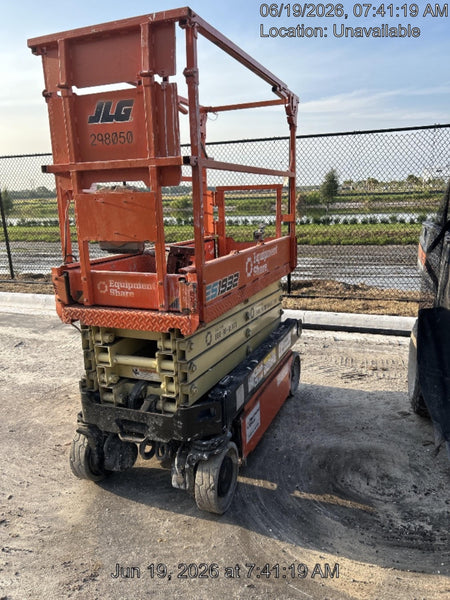 2023 JLG ES1932