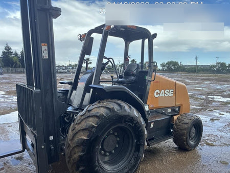 2023 CASE 588H