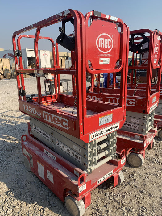 2020 MEC 1330SE Solid NM Tires, Steel Swing out Doors, LCS, Beacon, 900W Invertor